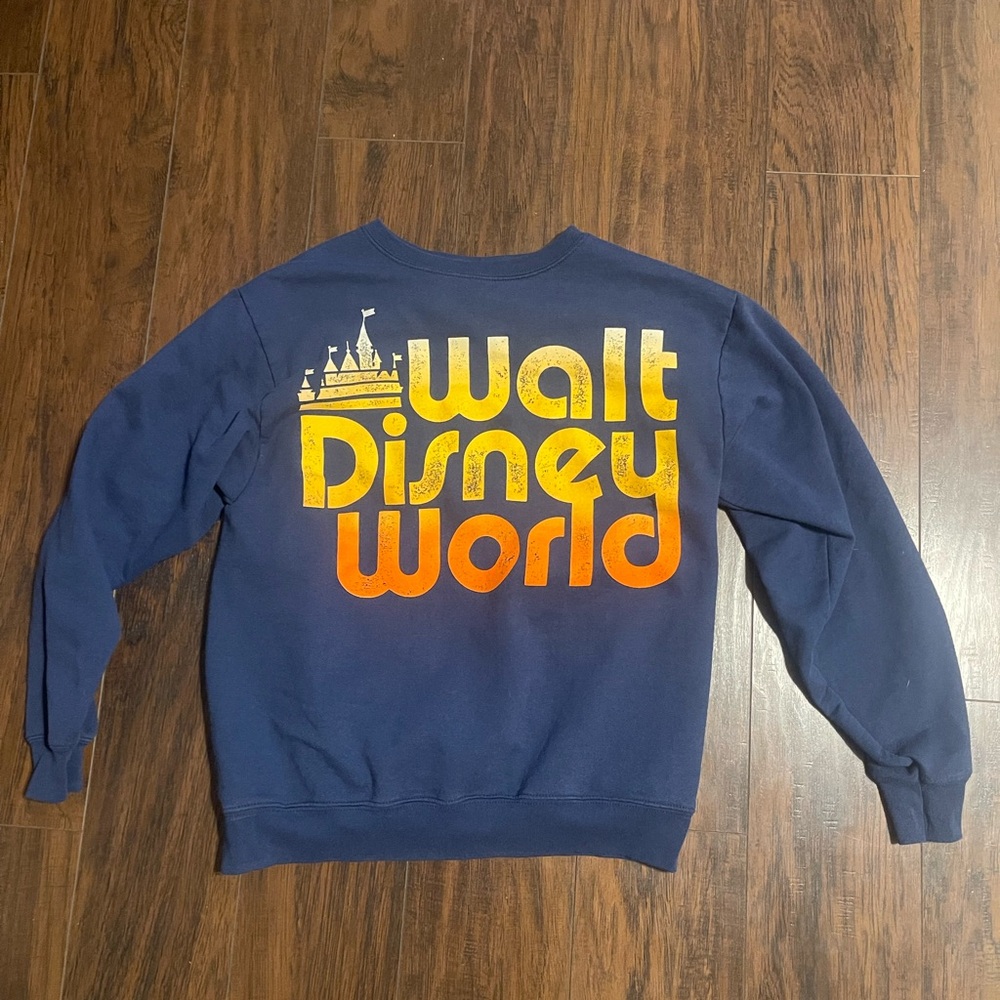 Walt Disney World Navy Sweatshirt medium